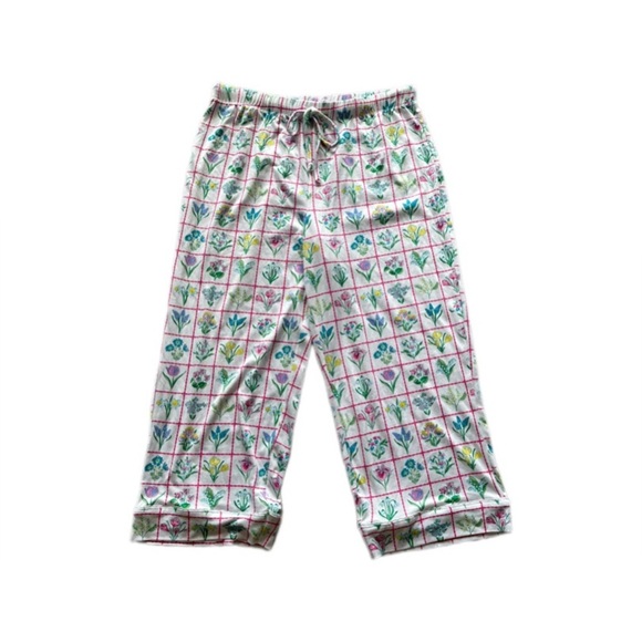 Crown And Ivy Printed Notch Capri Pajama Set Women’s Small - Picture 4 of 11